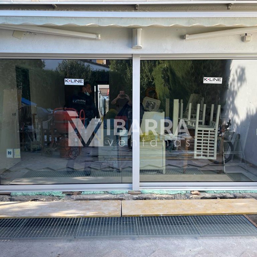 Foto “marca-de-agua-ibarra2”  de la galería Instalación de de ventanas KLine modelos  KLBC y KLBC Plus | Ibarra Ventanas
