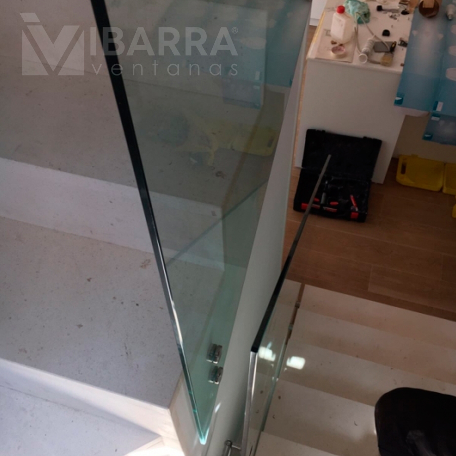 Foto “marca-de-agua-ibarra5”  de la galería Tiro de escalera | Ibarra Ventanas