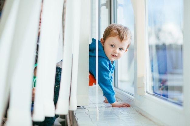Imagen de la noticia Medidas de seguridad en ventanas para niños | Ibarra Ventanas